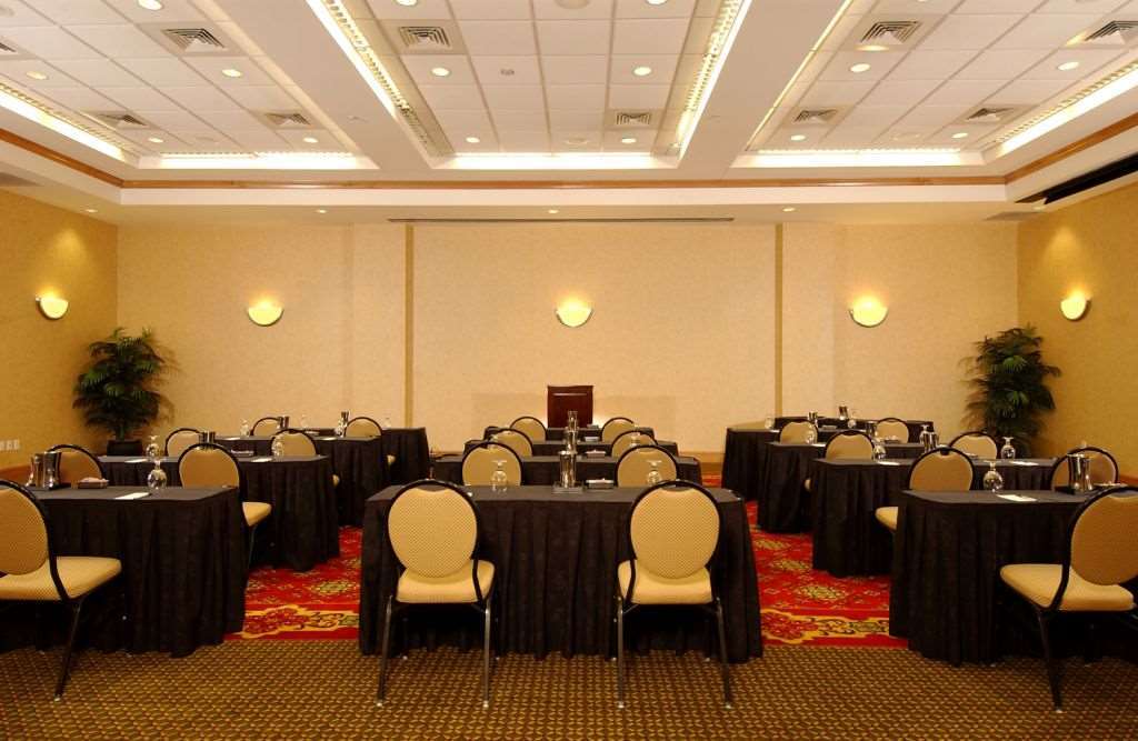 Hilton Garden Inn Atlanta Airport/Millenium Center Facilities photo